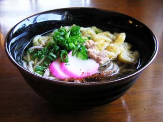 �H���E���X�̋���